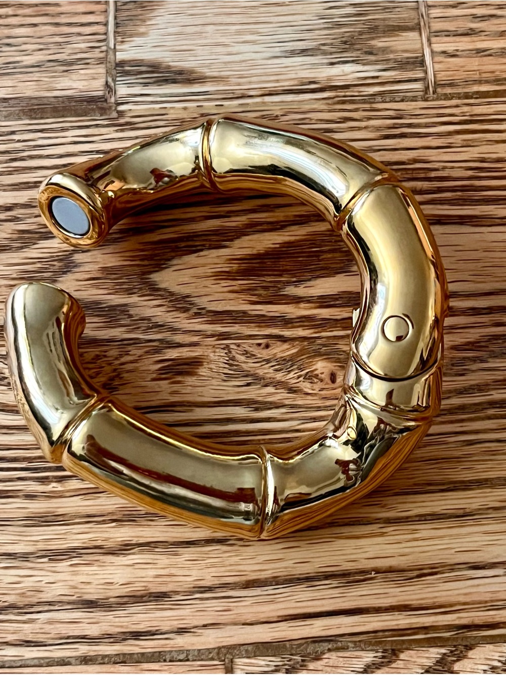 Gucci Gold Bamboo-Style Hoop Bracelet